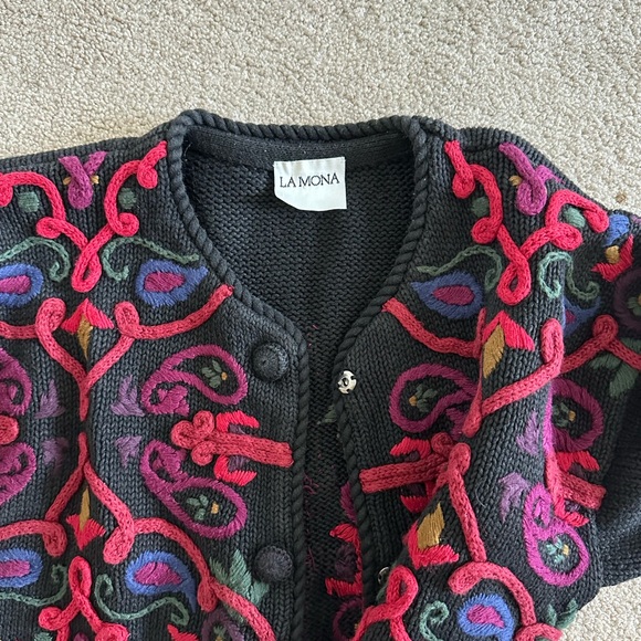 Vintage knitted cardigan - Picture 2 of 5